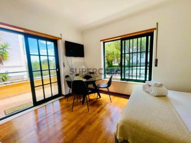 T0 com Garagem na Pampilheira | Excelente Oportunidade para Habitação Própria ou Investimento