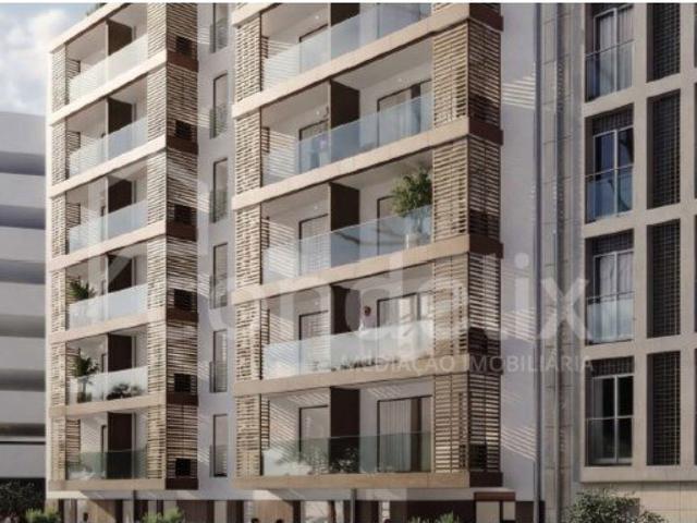 T0 com terraço para venda em Paranhos, Porto 35m² Paranhos