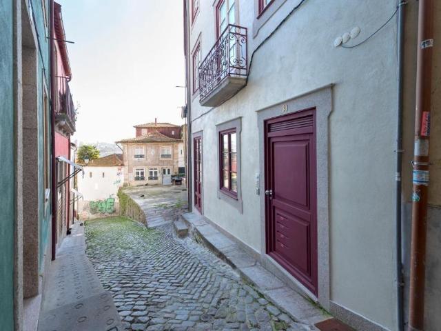 T0 Clérigos