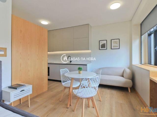 T0 em plena Av. da República | Junto ao metro da Câmara de Gaia | 26064086790