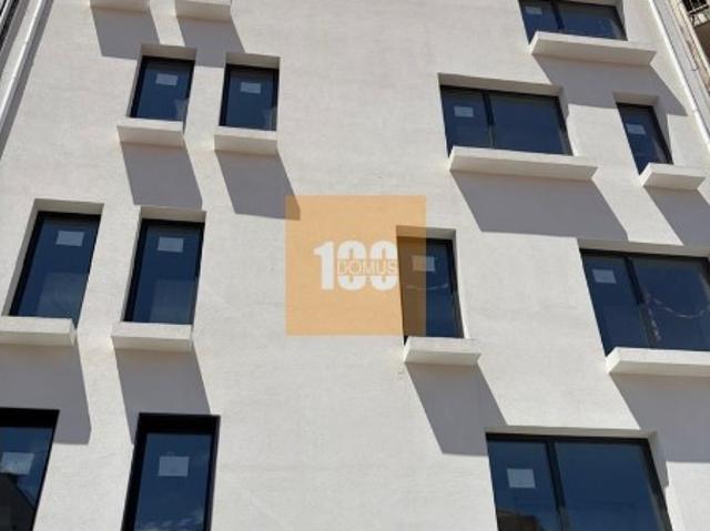 T0 novo com jardim Fontinha Lux