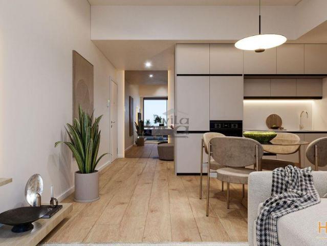 T0 Recuado c/ Terraço 21m2, c/ garagem e arrunos no Centro de Gaia. | 26064085736