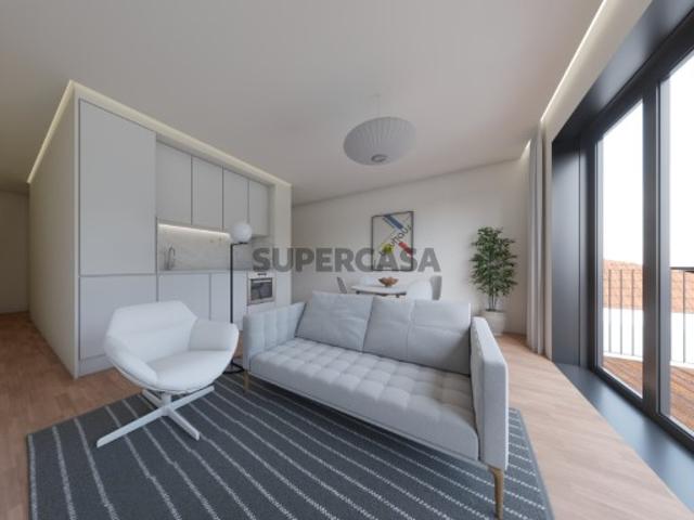 T1+1 com Mezanine e Varanda São Roque da Lameira, Porto