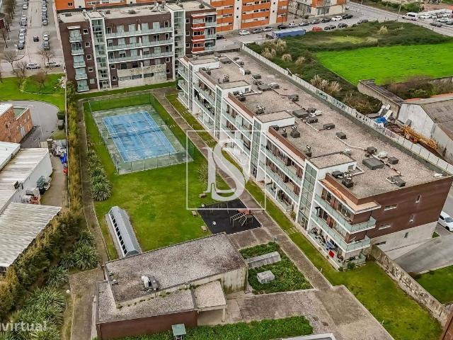 T1+1 em CONDOMNIO FECHADO com PISCINA interior, banho turco, sauna