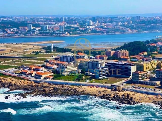 T1+1 Novo a 300m do Parque São Paio em Lavadores