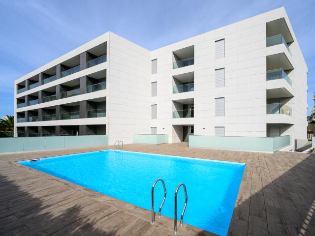 T1+1 na Praia da Madalena