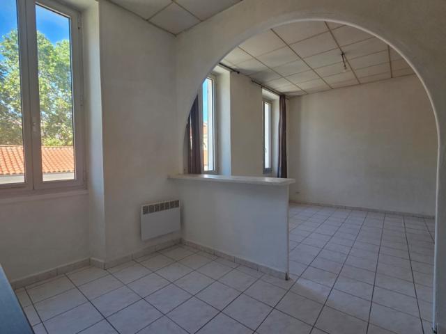 T1/2 13007 Marseille non meublé