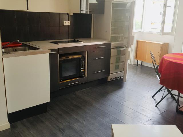 T1/2 meublé rue Auguste Blaqui