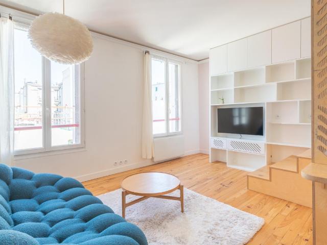 T1