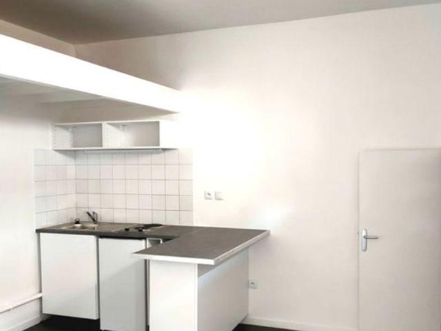 T1 19m² + TERRASSE PLACE DUPUY