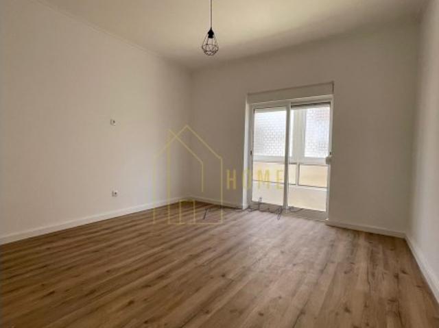 T1 TOTALMENTE REMODELADO | BAIXA DA BANHEIRA