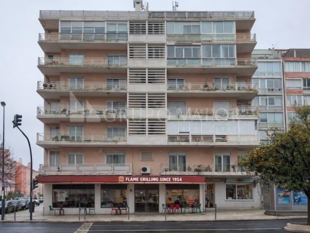 T1 Transformado em T2 Totalmente Remodelado na Av. Roma
