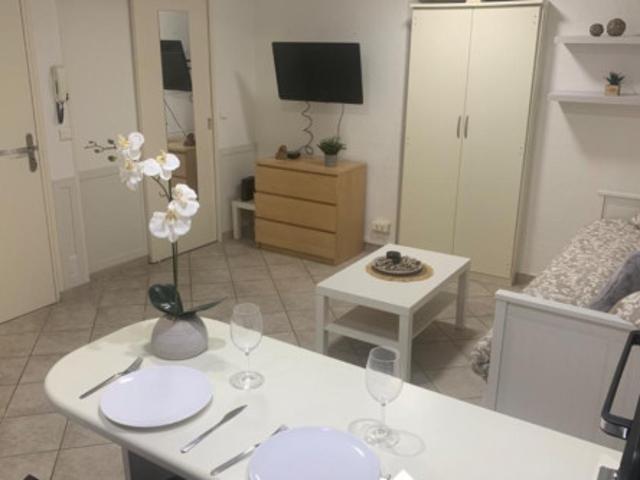 T1 à Antibes à louer Locagestion, expert en gestion locative