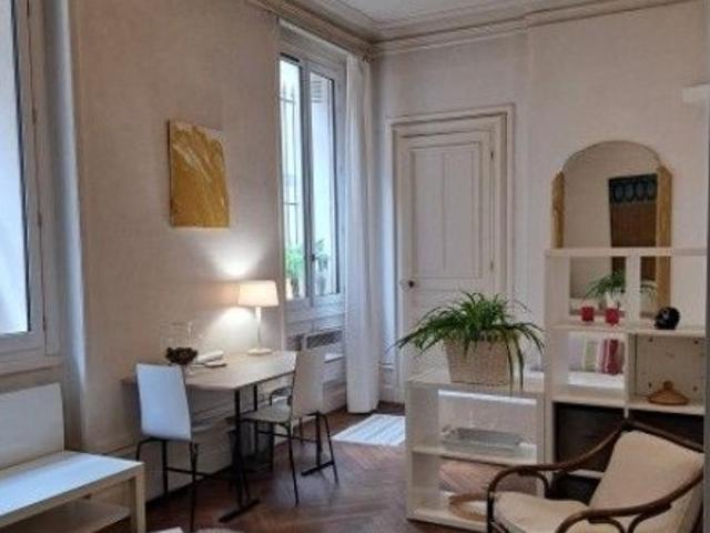 T1 à Bordeaux à louer Locagestion, expert en gestion locative
