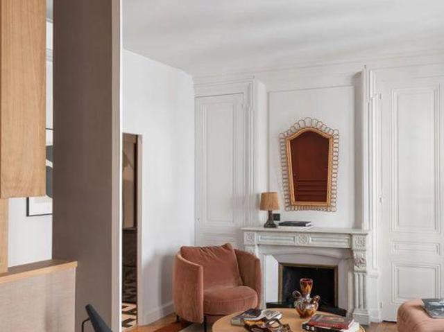 T1 bis à Paris 16è meublé haut de gamme