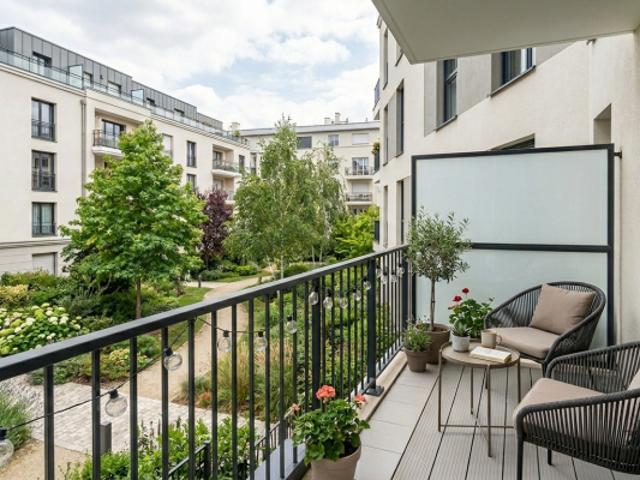 T1 BIS avec TERRASSE, PROCHE MÉTRO 14