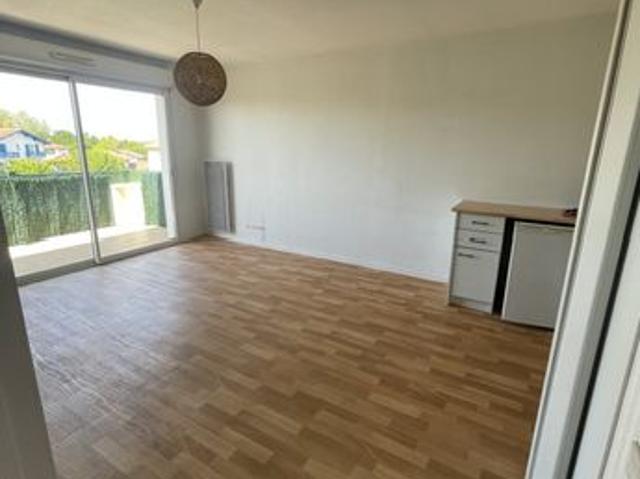 T1 Bis 34.22m² Balcon 11.28m² Cave St Pierre d'irube