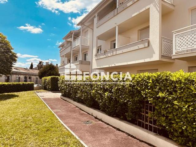 T1 bis de 31 m² avec balcon et parking à Talence –