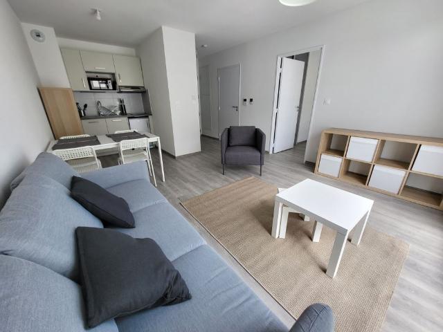 T1 bis meublé neuf Clermont Ferrand / proche facs