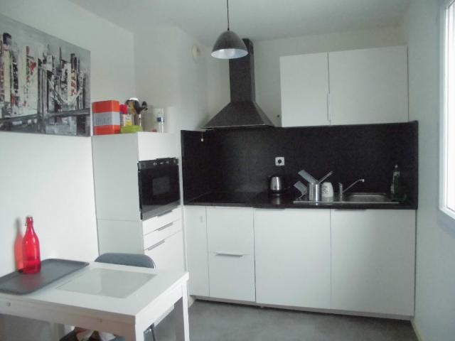 T1 BIS MEUBLE SAINT CYPRIEN