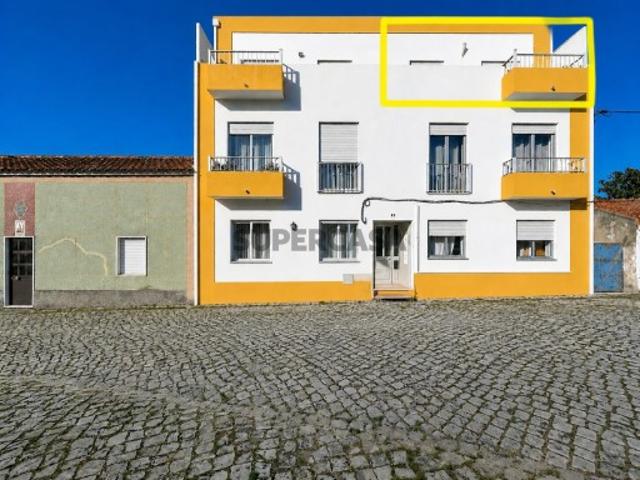 T1 com Sótão e Terraço nas Gaeiras | Óbidos