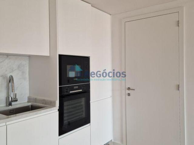 T1 com terraço último andar disponível em Setembro | 26064088579