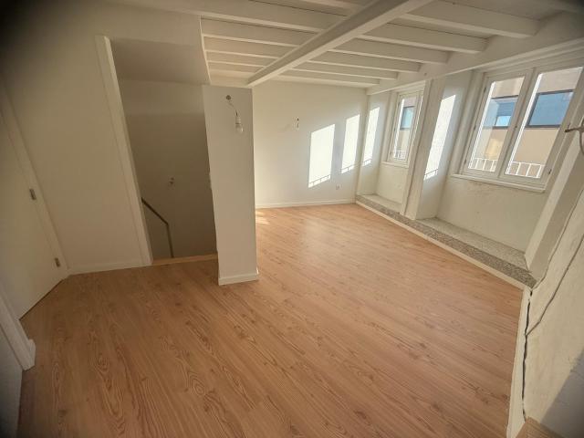 T1 DUPLEX BAIXA PORTO