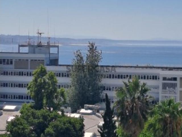 T1 em Paço de Arcos com Vista de Mar nas traseiras da Esc. Náutica