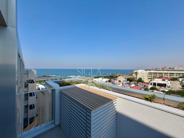 T1 em Primeira Linha de Mar