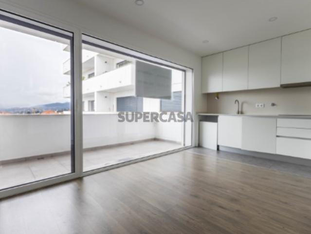 T1 Espaçoso com 80m² e Lugar de Garagem | Feitosa, Ponte de Lima