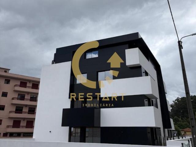T1 com suite e varanda no Edifício Bismark