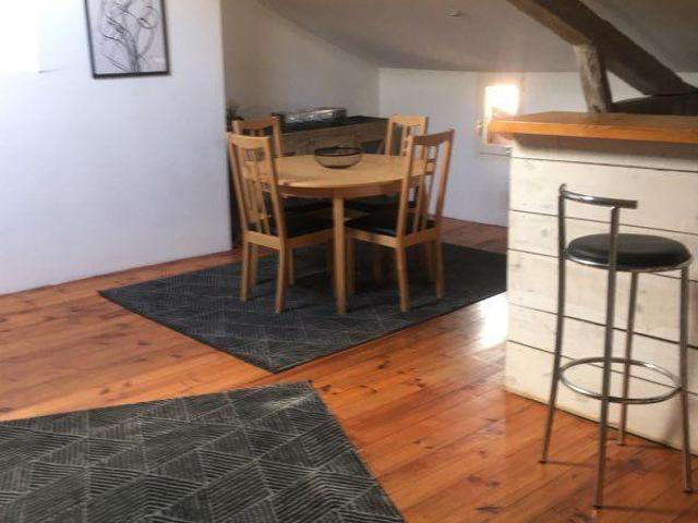 T1 loft meublé