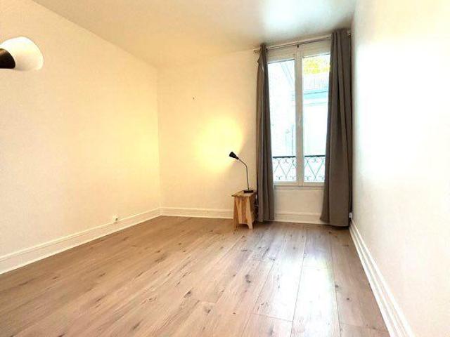 T1 lumineux à 10 min de Paris disponible immédiate