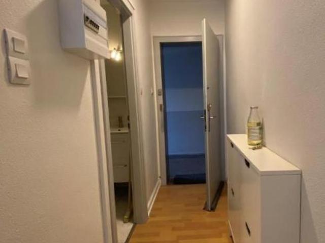 T1 lumineux avec balcon à louer à Bordeaux