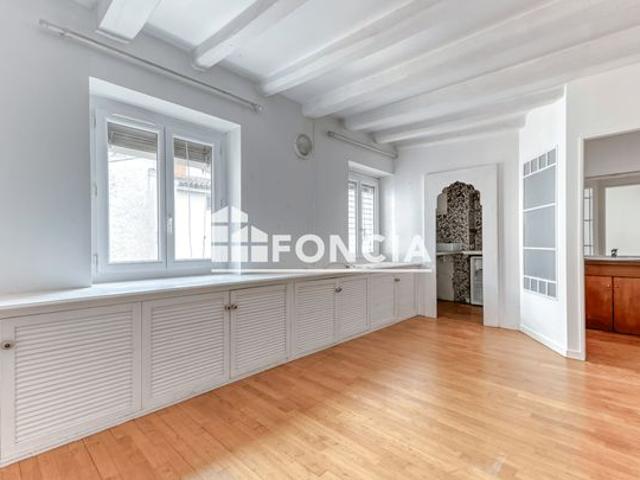 T1 lumineux secteur Foch 38 m²