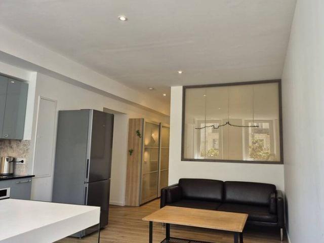 T1 Marseille 13001