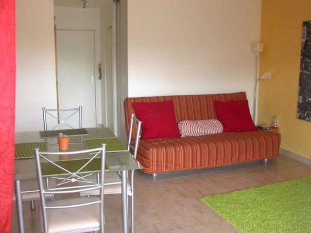 T1 Marseille 13009