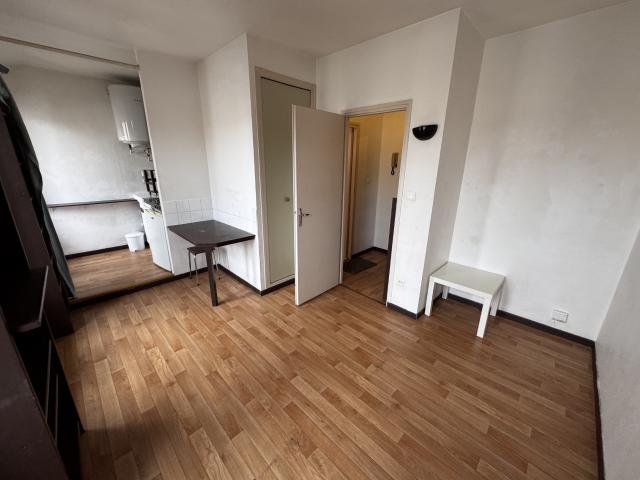 T1 MEUBLE RUE DALAYRAC / JEAN JAURES