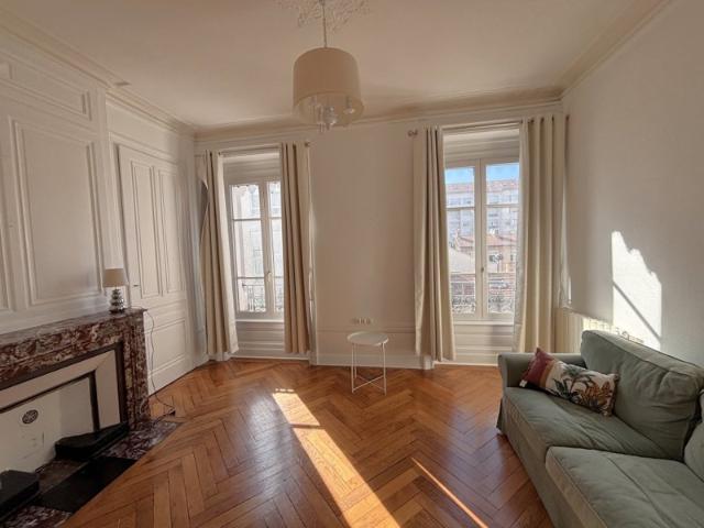T1 MEUBLE Rue de Marseille Secteur Jean MACE