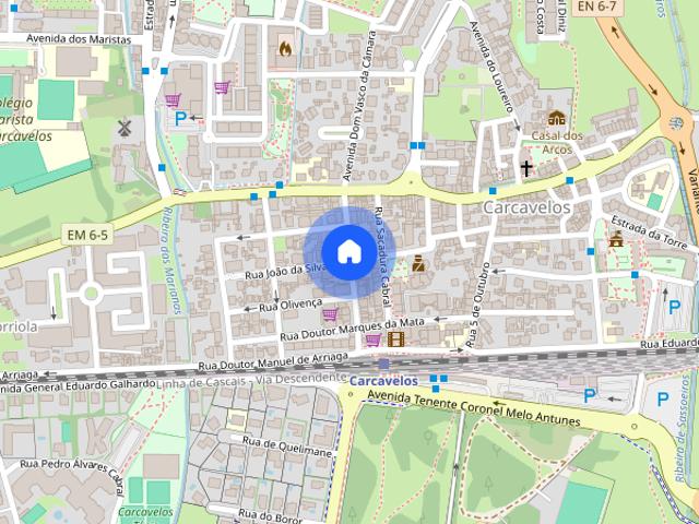 T1 no centro de Carcavelos a estrear renovado e mobilado