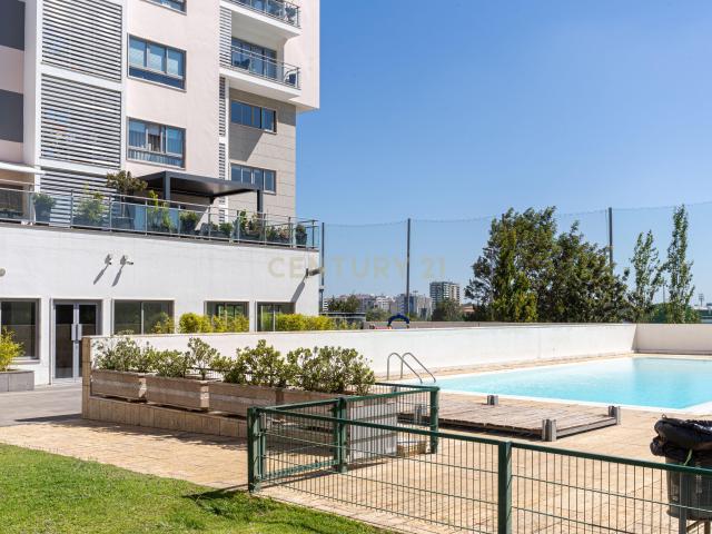 T1 no Condomínio Telheiras Residence na Quinta dos Barros em Lisboa