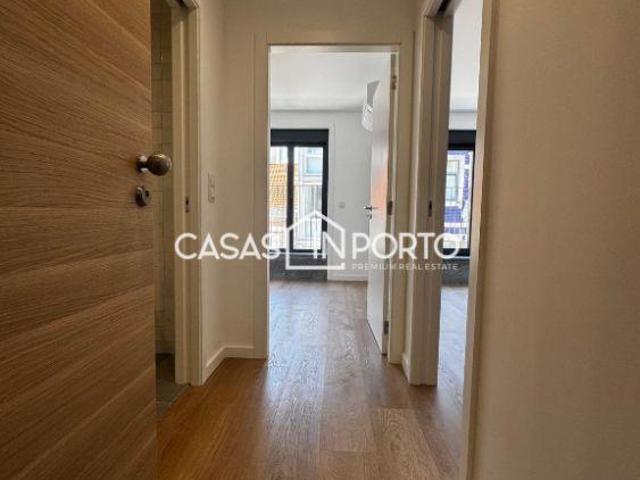 T1 Novo com Varanda Conforto e Funcionalidade no Porto | 26084095505