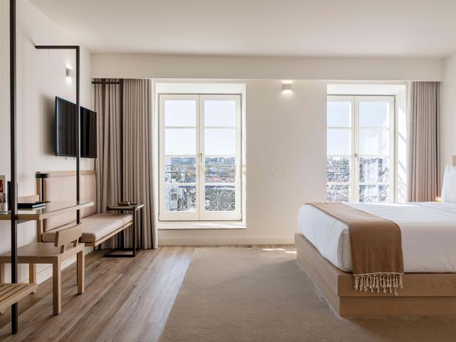T1 Novo junto á Ribeira do Porto