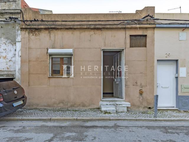 T1 para remodelação com Quintal