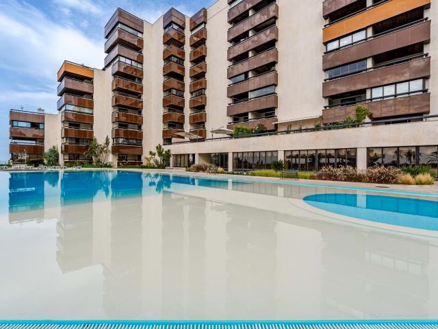 T1 Renovado com Vista Mar e Vista Panorâmica | Condomínio Atrium | Piscina | Guia | Cascais, Cascais, Guia