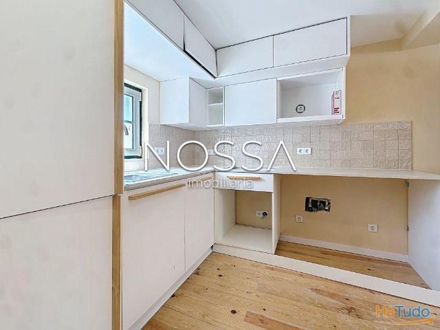 T1 Renovado e Equipado | Calçada Santo André | 26084095443