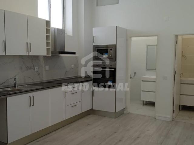 T1 Renovado | Investimento com Elevada Rentabilidade | Barreiro