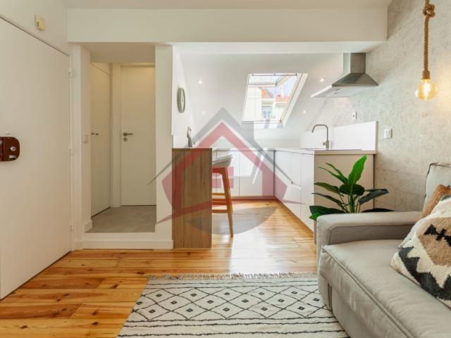 T1 Renovado para Arrendamento | Ajuda / Belém | Lisboa