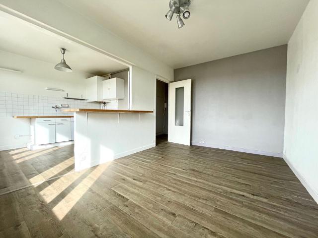 T1 RUE DU DUC D'AUMALE 32.85 m²