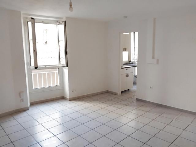 T1 SECTEUR CLASSE PROCHE PLACE CLEMENCEAU